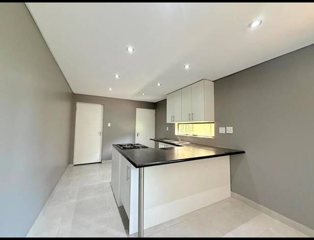 2 BEDROOM PROPERTY TO RENT IN GLENHAZEL